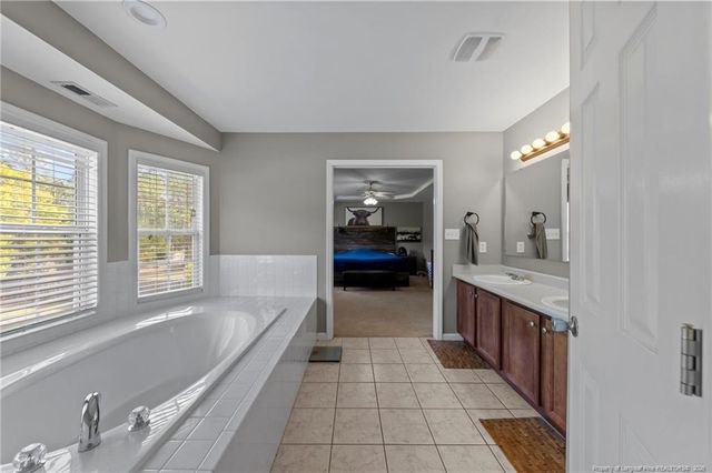 199 Fallingleaf Drive, Raeford, NC 28376