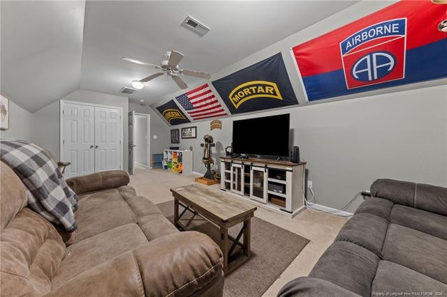 199 Fallingleaf Drive, Raeford, NC 28376