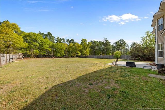 199 Fallingleaf Drive, Raeford, NC 28376