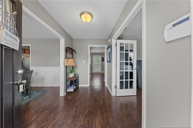 199 Fallingleaf Drive, Raeford, NC 28376