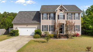 199 Fallingleaf Drive, Raeford, NC 28376