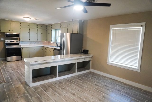 7498 State Highway 175, Montague, TX 76251