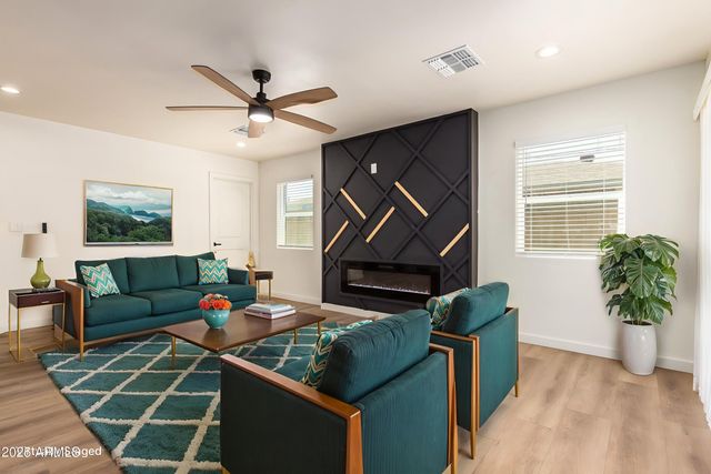 620 W HOWE Street, Tempe, AZ 85281