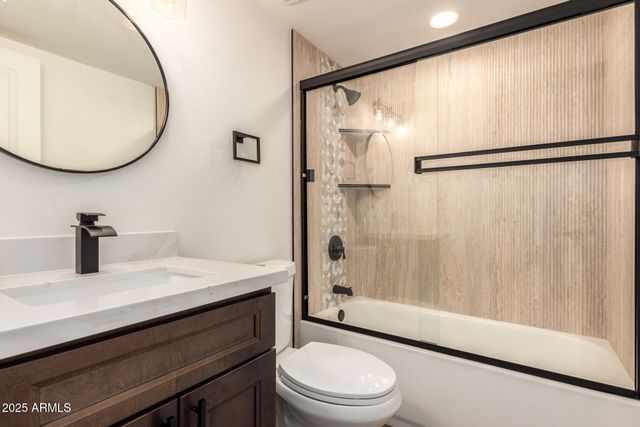 620 W HOWE Street, Tempe, AZ 85281