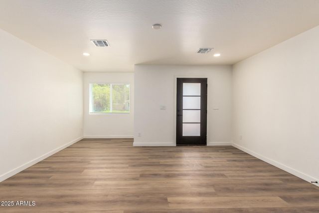 620 W HOWE Street, Tempe, AZ 85281