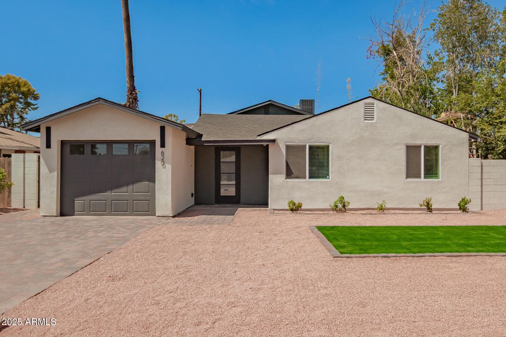 620 W HOWE Street, Tempe, AZ 85281