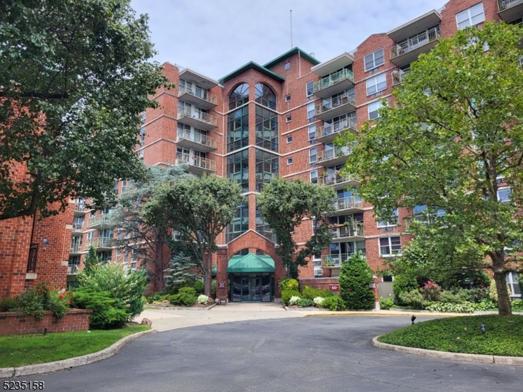 300 Main St 113, Little Falls Twp., NJ 07424