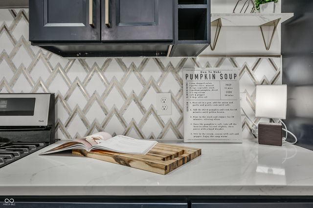 5115 E 9th Street, Indianapolis, IN 46219