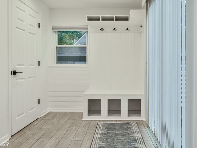 5115 E 9th Street, Indianapolis, IN 46219