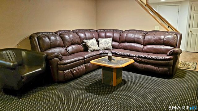 4 Alexandra Drive, New Fairfield, CT 06812