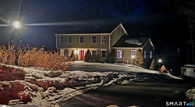 4 Alexandra Drive, New Fairfield, CT 06812