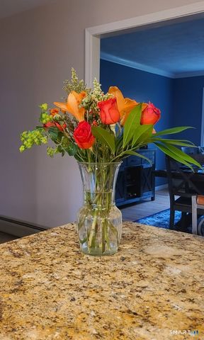 4 Alexandra Drive, New Fairfield, CT 06812