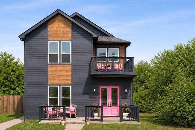 1527 23rd Ave, N, Nashville, TN 37208