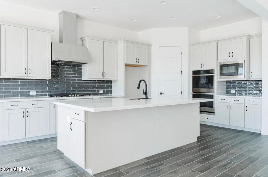 4663 N 181ST Drive, Goodyear, AZ 85395