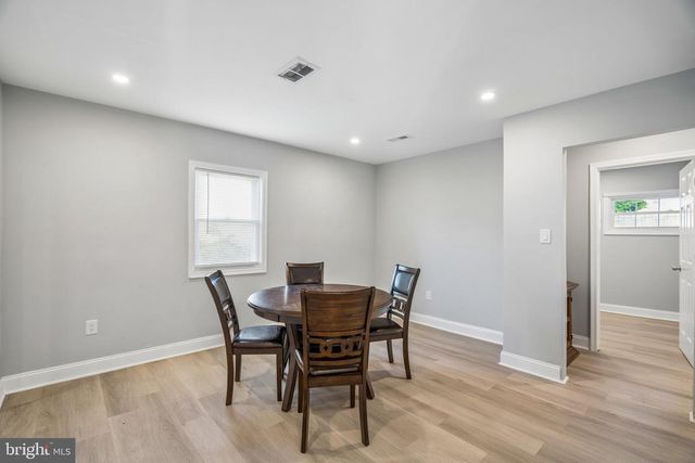 9314 ACADEMY RD, Philadelphia, PA 19114
