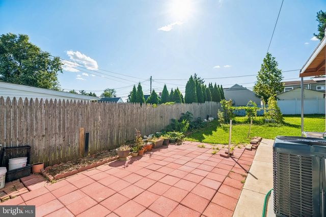 9314 ACADEMY RD, Philadelphia, PA 19114