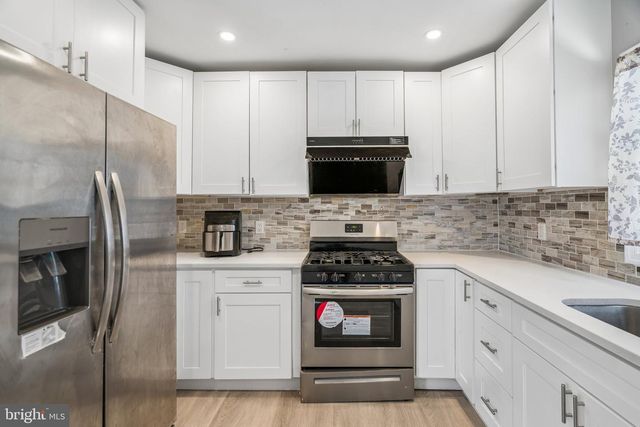 9314 ACADEMY RD, Philadelphia, PA 19114