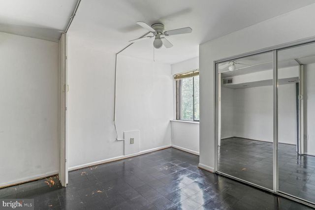 2113 WALSH VIEW TER #9-301, Silver Spring, MD 20902