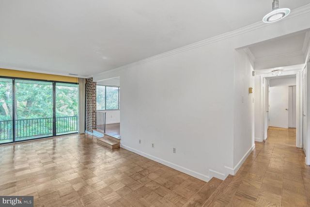 2113 WALSH VIEW TER #9-301, Silver Spring, MD 20902