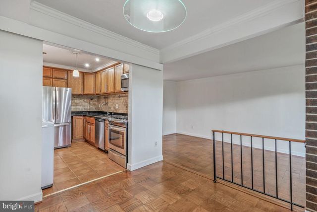 2113 WALSH VIEW TER #9-301, Silver Spring, MD 20902