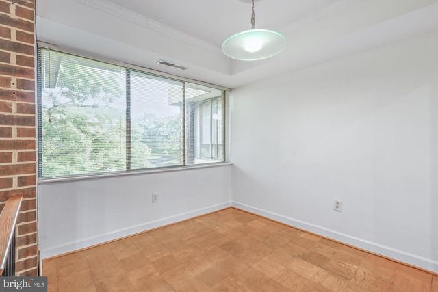 2113 WALSH VIEW TER #9-301, Silver Spring, MD 20902