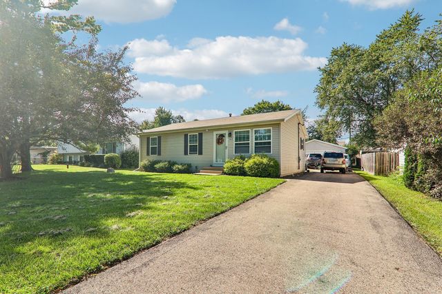 3468 Charleston Road, Waukegan, IL 60087