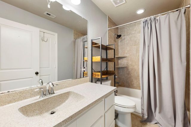 147 Pacific Grove Drive, Montgomery, TX 77316
