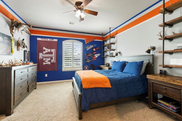 147 Pacific Grove Drive, Montgomery, TX 77316