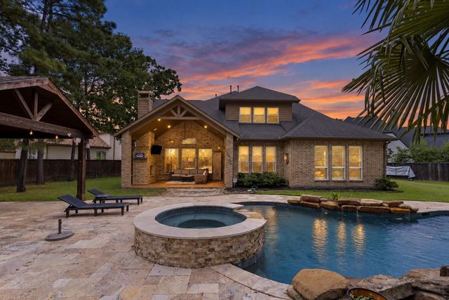 147 Pacific Grove Drive, Montgomery, TX 77316