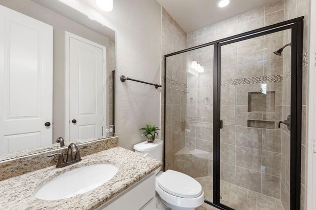147 Pacific Grove Drive, Montgomery, TX 77316