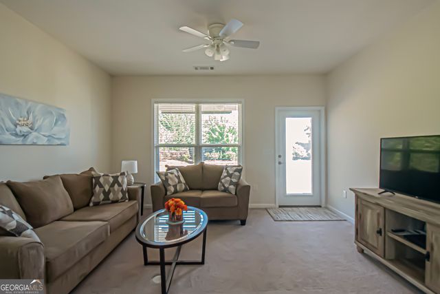 572 Beautyberry Drive, Griffin, GA 30223