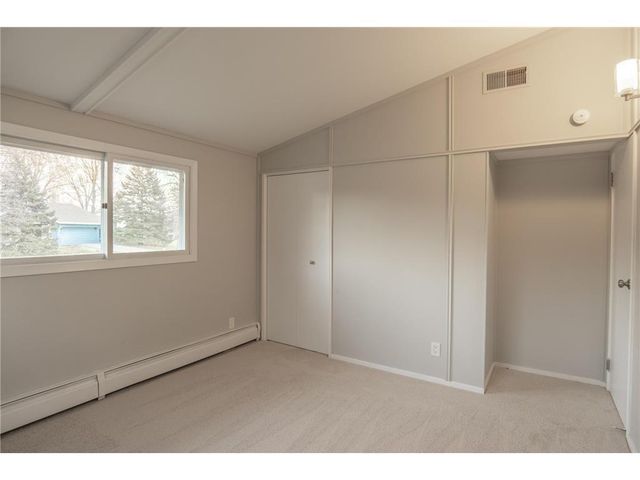 19115 Homestead Circle, Eden Prairie, MN 55346