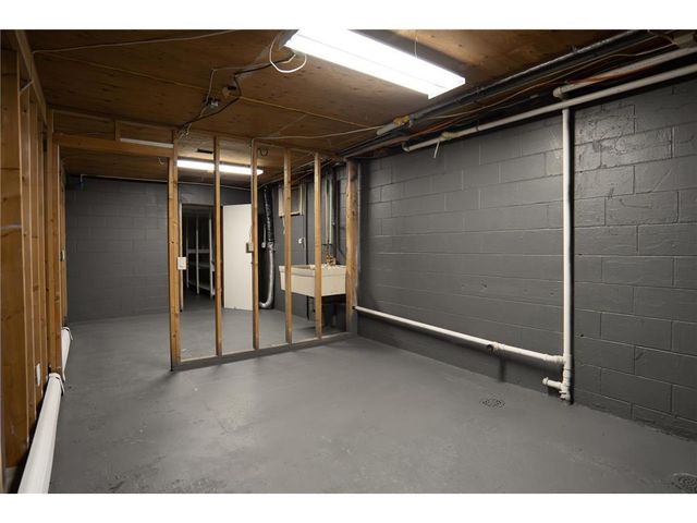 19115 Homestead Circle, Eden Prairie, MN 55346