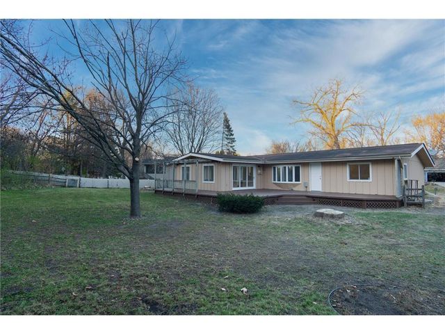 19115 Homestead Circle, Eden Prairie, MN 55346