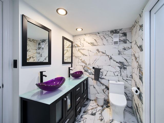 5550 N Ocean Drive 9D, Singer Island, FL 33404