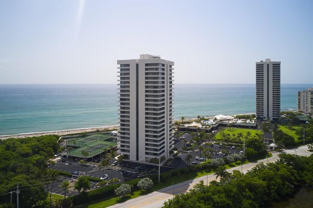 5550 N Ocean Drive 9D, Singer Island, FL 33404