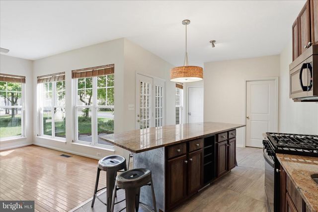 9157 STONEGARDEN DR, Lorton, VA 22079