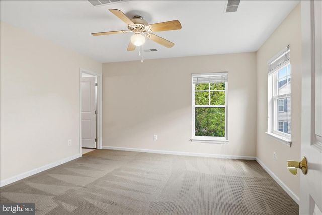 9157 STONEGARDEN DR, Lorton, VA 22079