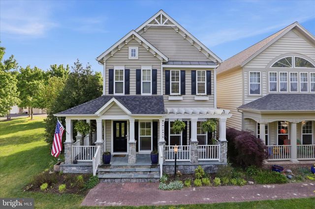 9157 STONEGARDEN DR, Lorton, VA 22079
