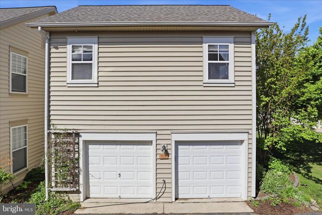 9157 STONEGARDEN DR, Lorton, VA 22079
