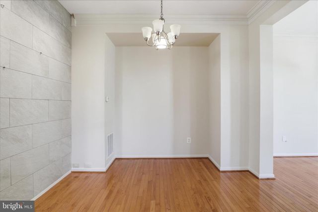 9157 STONEGARDEN DR, Lorton, VA 22079