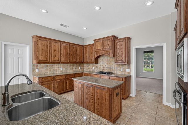 10987 Apple Valley Drive, Frisco, TX 75033