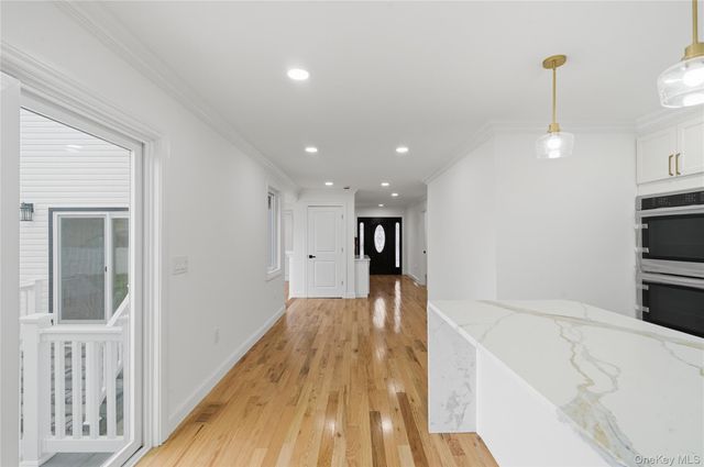 219 Granada Parkway, Lindenhurst, NY 11757