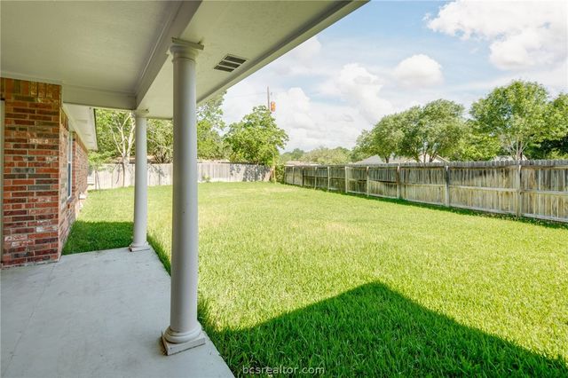 4601 Park Haven Circle, Bryan, TX 77802