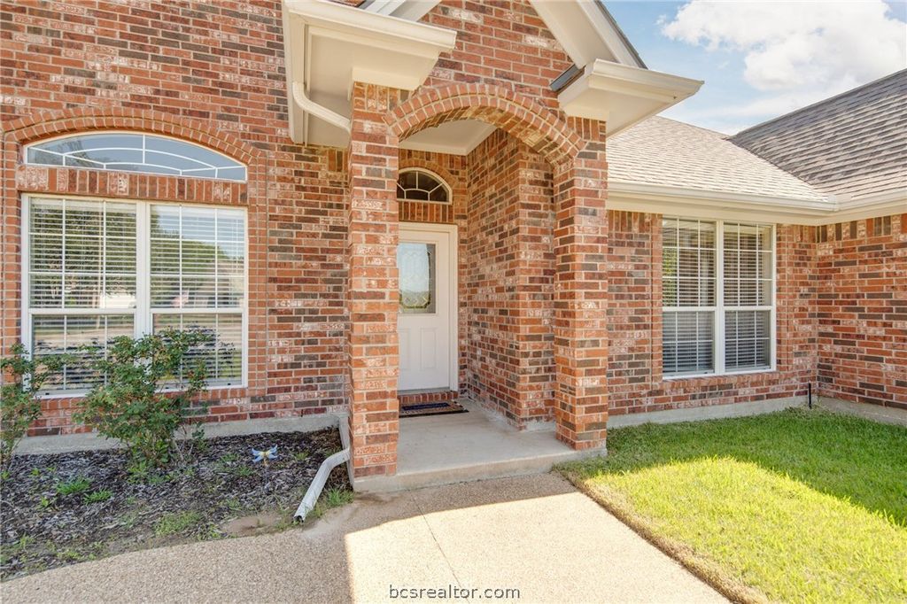4601 Park Haven Circle, Bryan, TX 77802 — photo 4