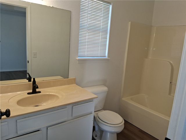 1403 Camellia Drive A, Bentonville, AR 72712