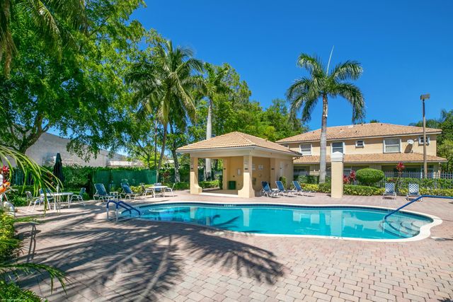 1543 Westchester Avenue, Wellington, FL 33414