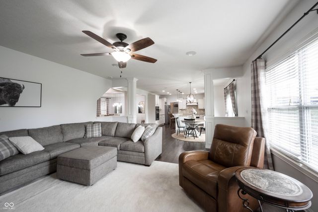 16477 Stonewolf Boulevard, Noblesville, IN 46060