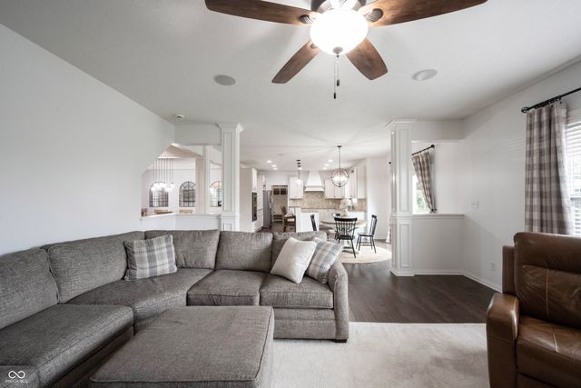 16477 Stonewolf Boulevard, Noblesville, IN 46060