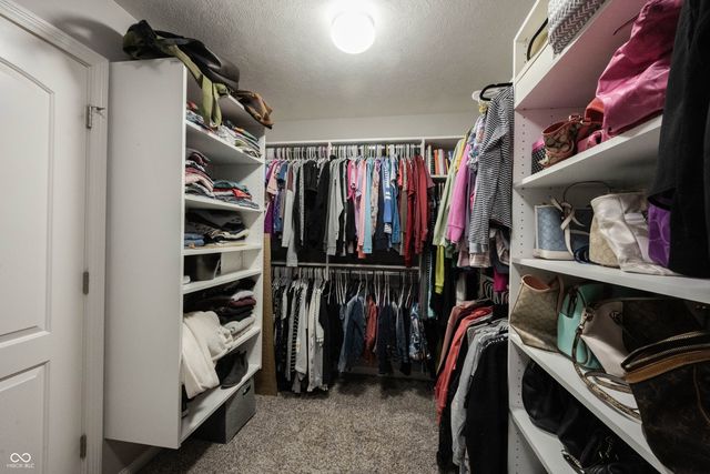 16477 Stonewolf Boulevard, Noblesville, IN 46060
